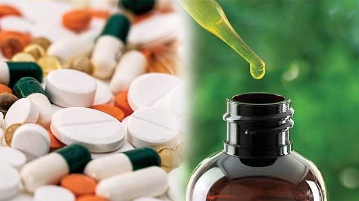 Pharmaceutical Medications vs. Herbal Tinctures