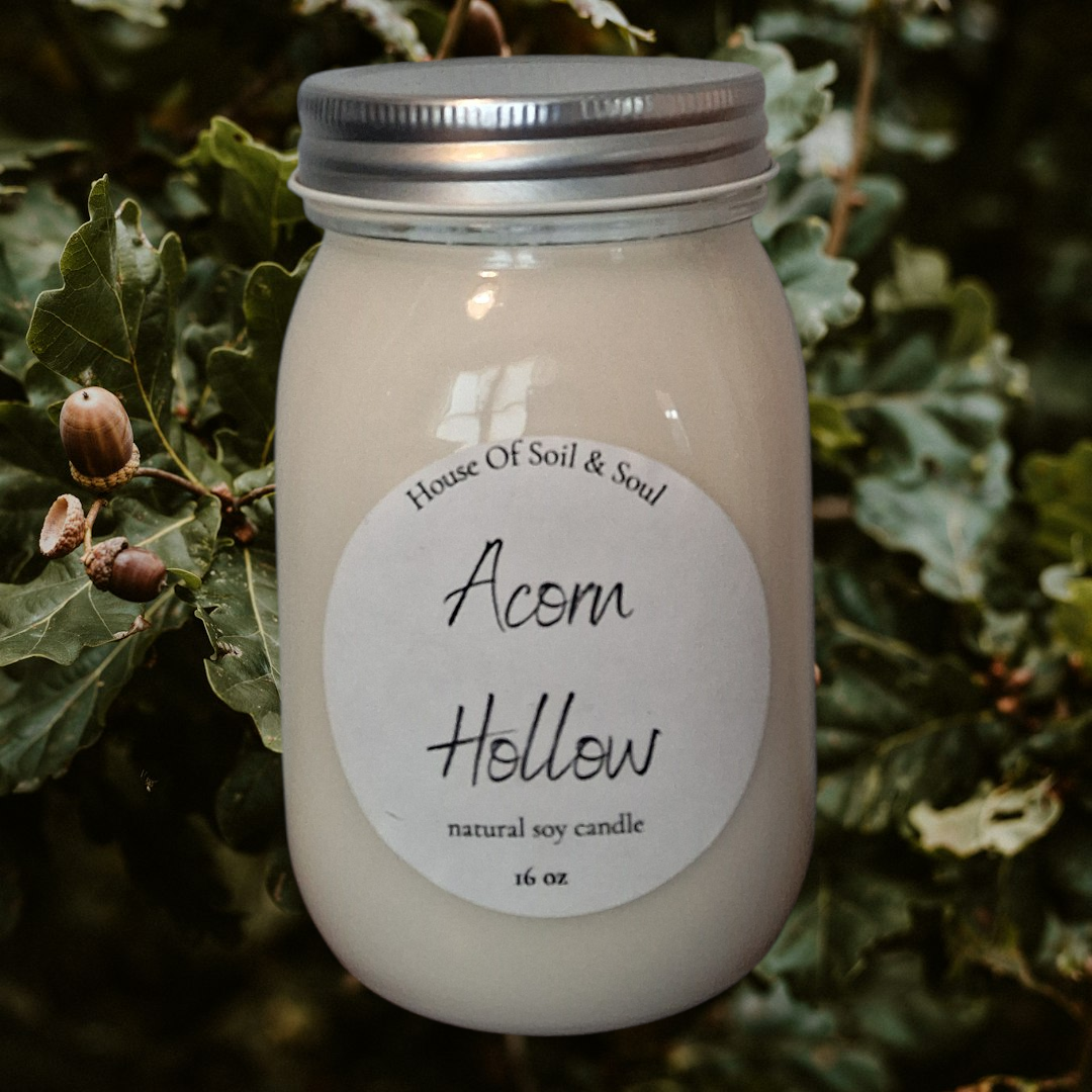 Acorn Hollow Farmhouse Candle