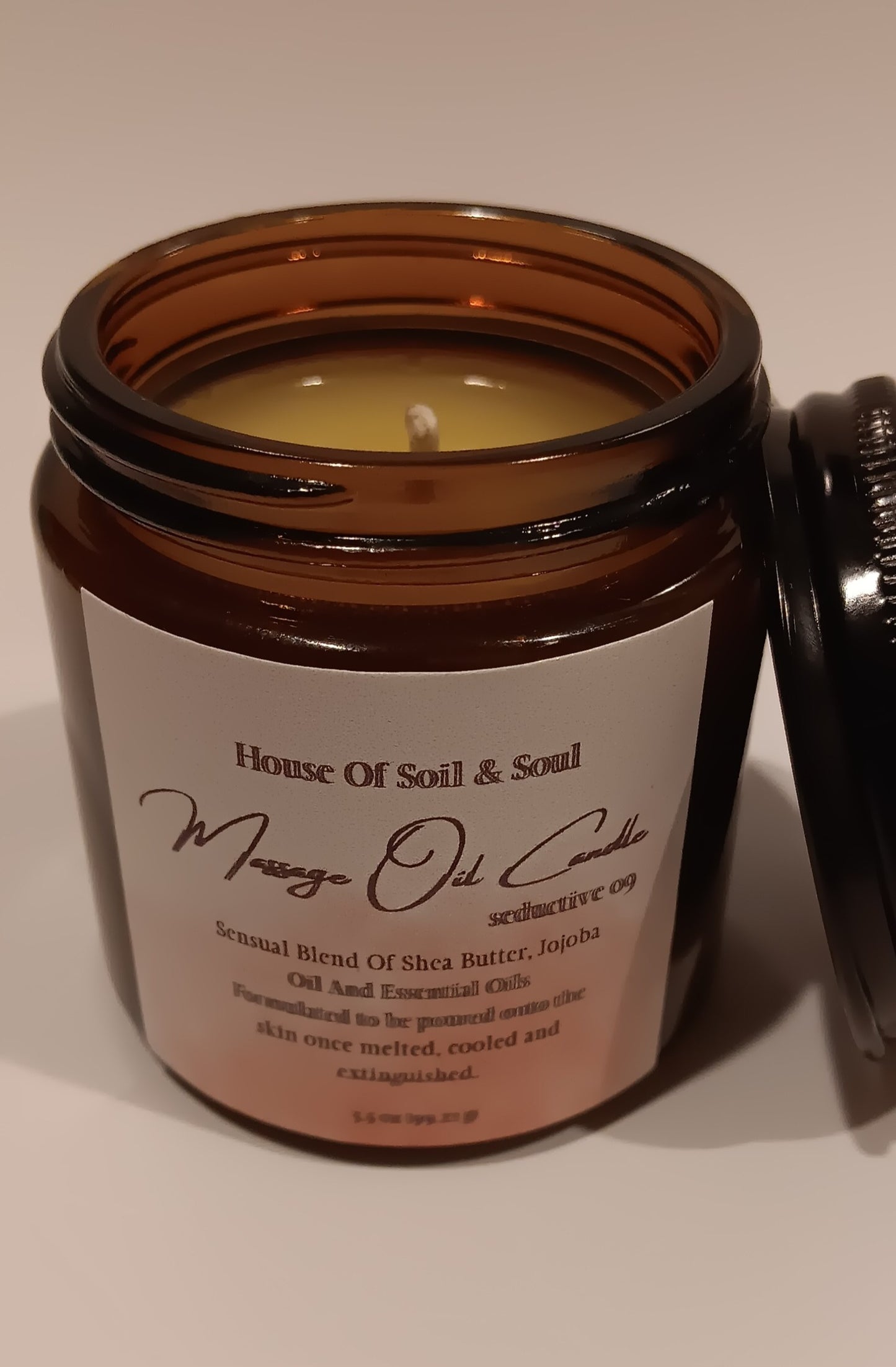 Seductive 09 Massage Oil Candle